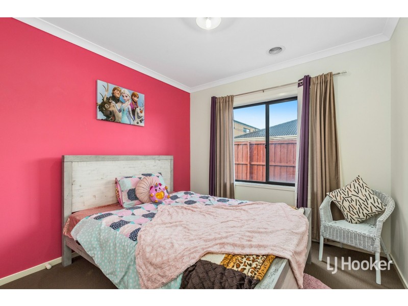 10 Allcrest Way, Truganina VIC 3029