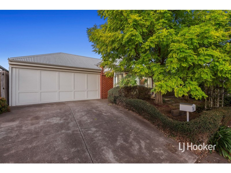 10 Kingsley Avenue, Point Cook VIC 3030