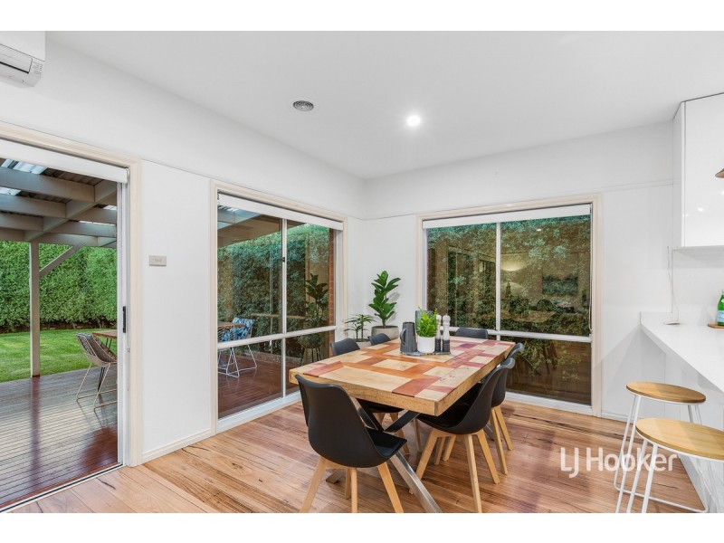 10 Kingsley Avenue, Point Cook VIC 3030