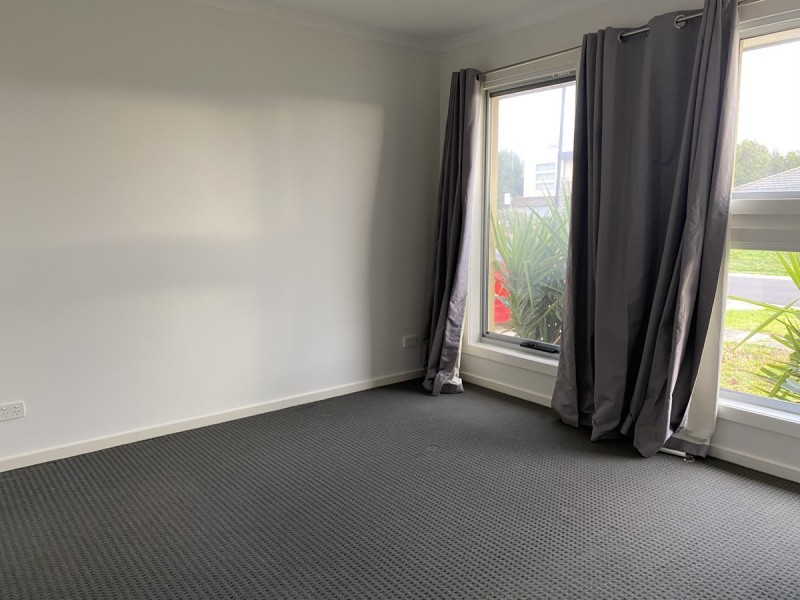 15 West Cornhill Way, Point Cook VIC 3030