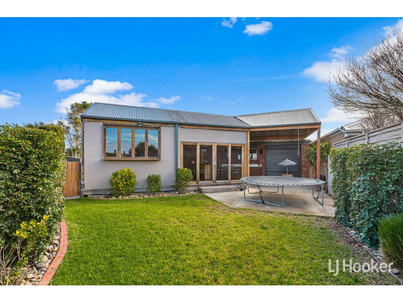 8 Tedesco Court, Werribee VIC 3030