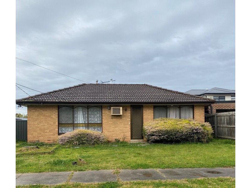 8 Elizabeth Street, Melton South VIC 3338