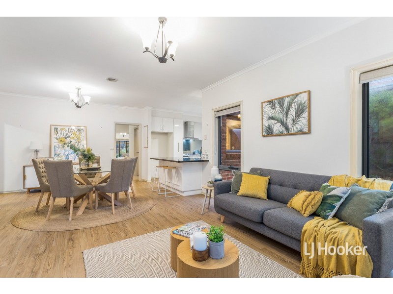 2 Truganina Avenue, Seabrook VIC 3028