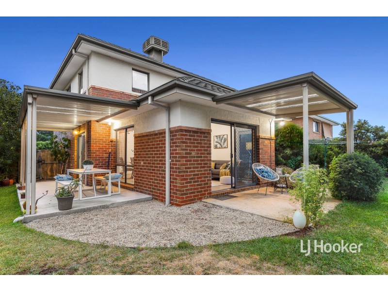2 Truganina Avenue, Seabrook VIC 3028
