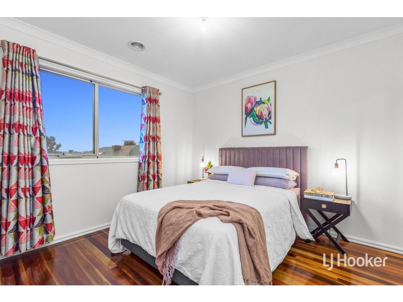 27 Haslewood Street, Point Cook VIC 3030