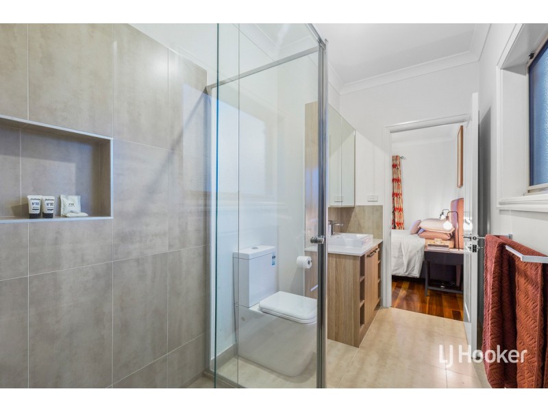 27 Haslewood Street, Point Cook VIC 3030