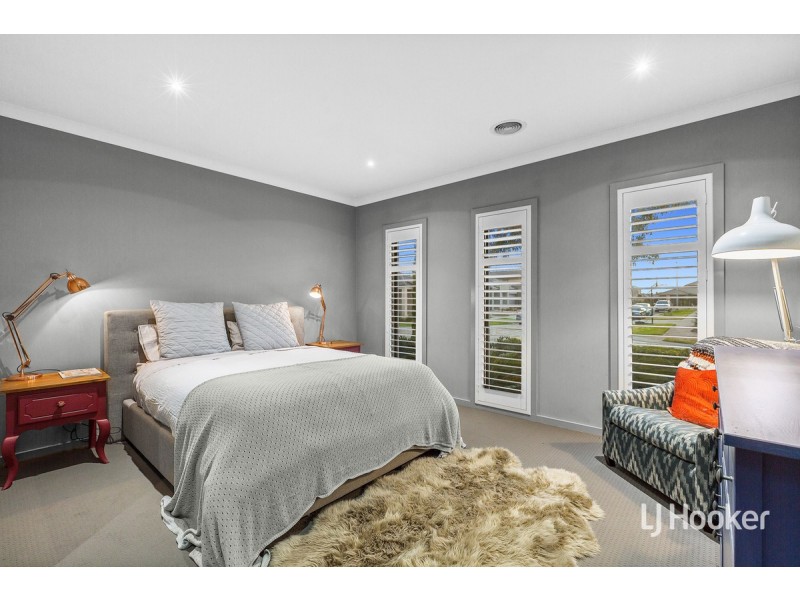 30 Stoneyfell Road, Point Cook VIC 3030