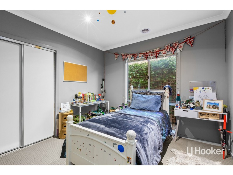 30 Stoneyfell Road, Point Cook VIC 3030