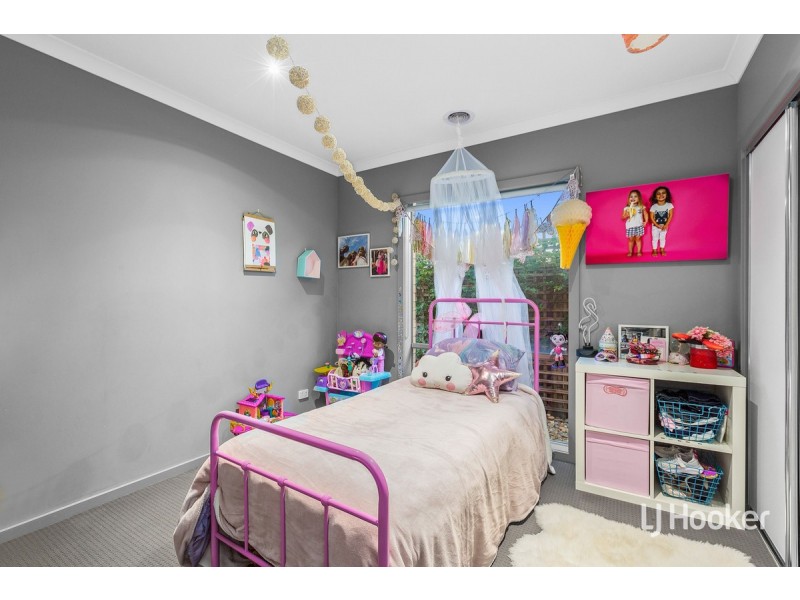 30 Stoneyfell Road, Point Cook VIC 3030