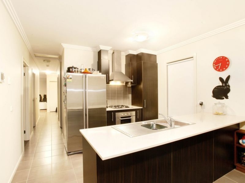 17 Archibald Chase, Point Cook VIC 3030