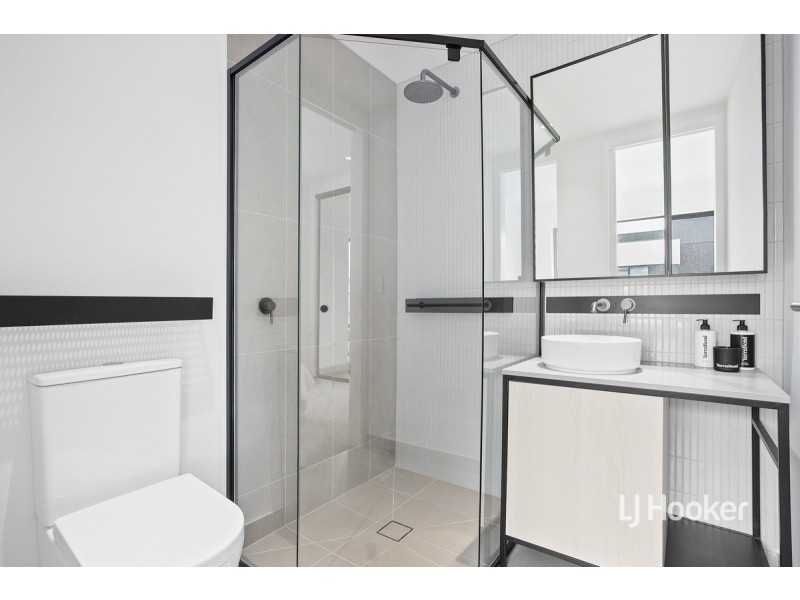 16 Woody Lane, Alphington VIC 3078