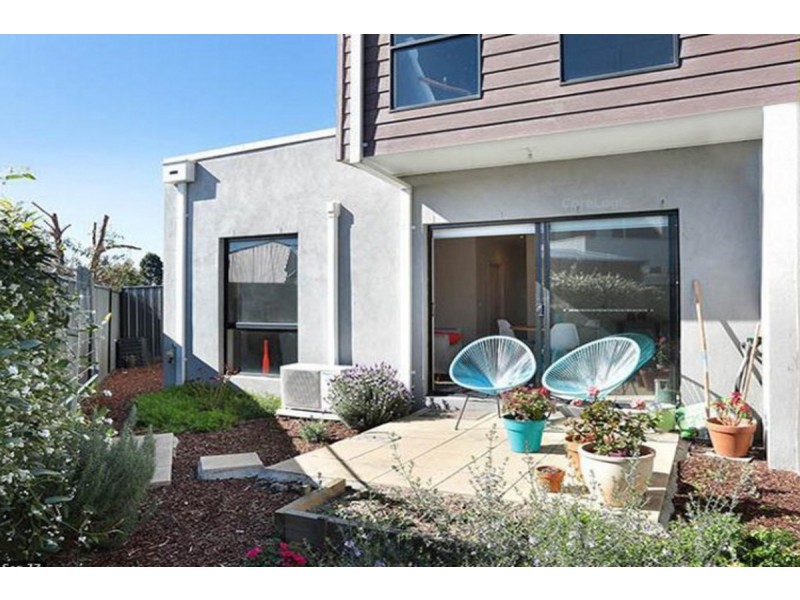 43/39 Astley Crescent, Point Cook VIC 3030