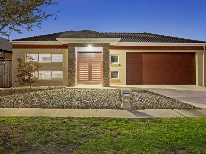 49 Shiraz Crescent, Point Cook VIC 3030