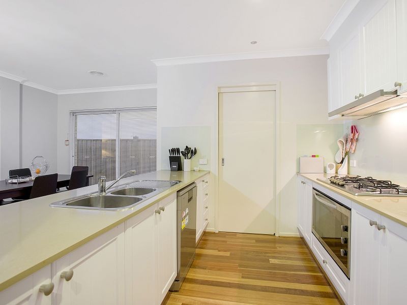 49 Shiraz Crescent, Point Cook VIC 3030
