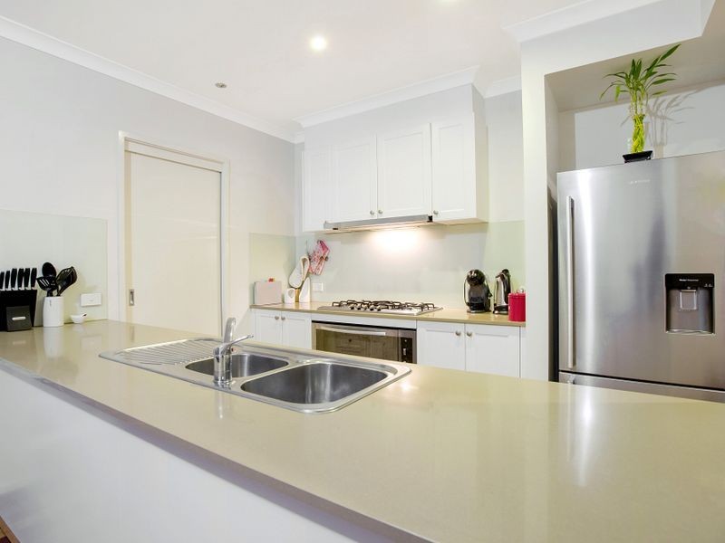 49 Shiraz Crescent, Point Cook VIC 3030