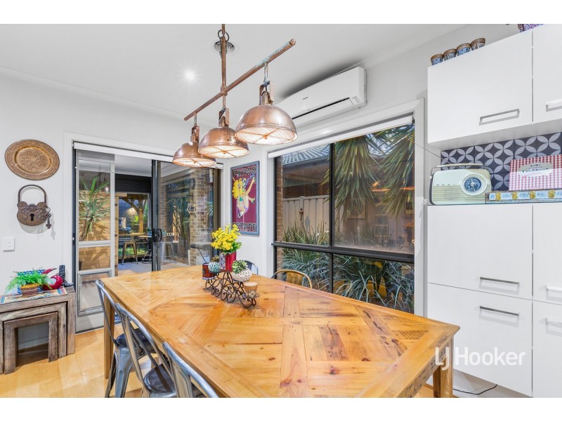 6 Merlot Lane, Point Cook VIC 3030