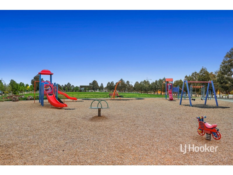 6 Merlot Lane, Point Cook VIC 3030