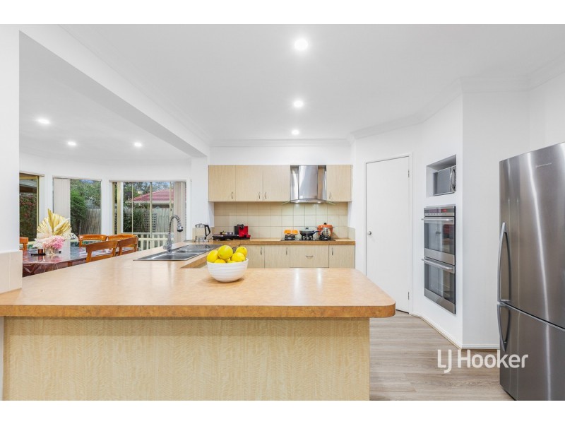 14 Neptune Drive, Point Cook VIC 3030