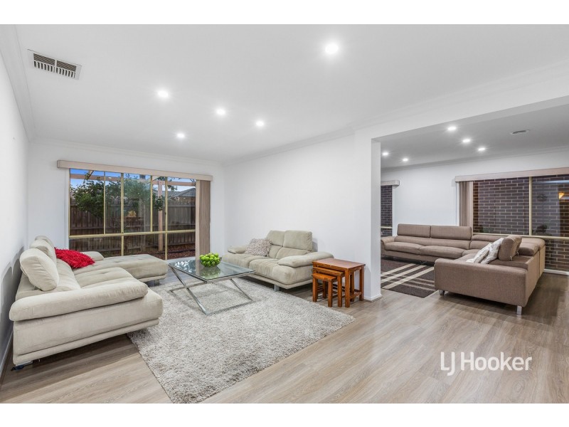 14 Neptune Drive, Point Cook VIC 3030