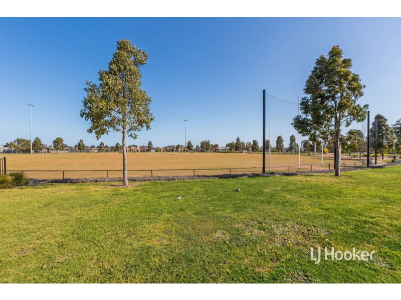 34 Prudence Parade, Point Cook VIC 3030