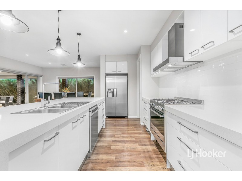 26 Florentino Parade, Point Cook VIC 3030