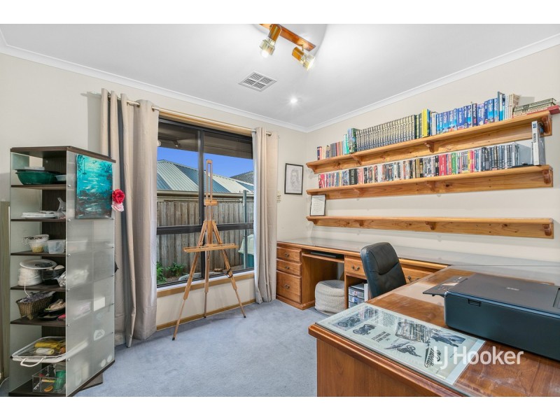 12 Greylea Grove, Seabrook VIC 3028