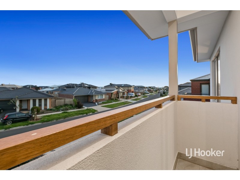 4 Astoria Drive, Point Cook VIC 3030