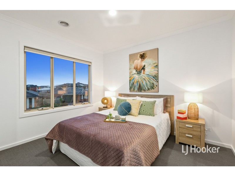 4 Astoria Drive, Point Cook VIC 3030