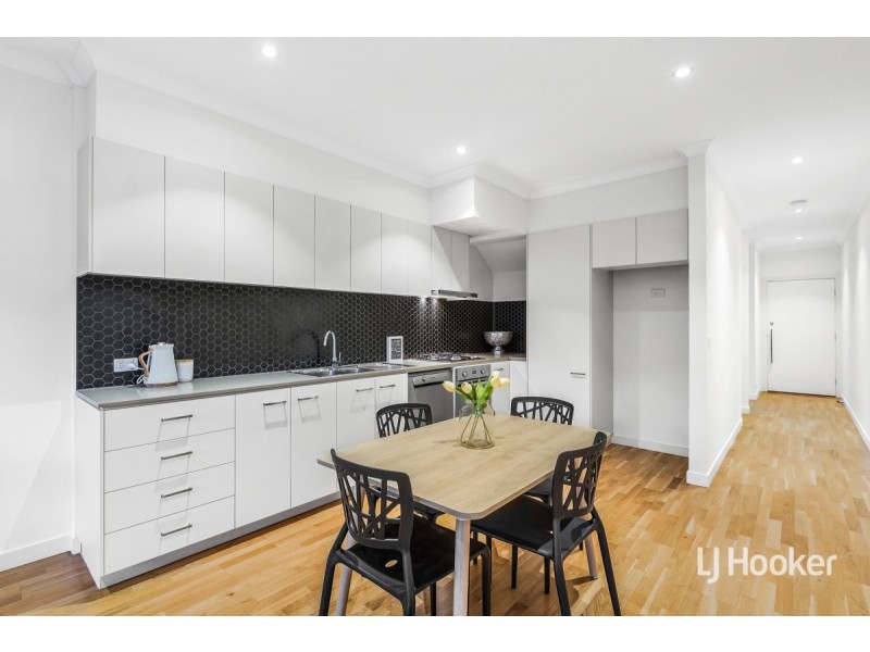 87 Campaspe Way, Point Cook VIC 3030