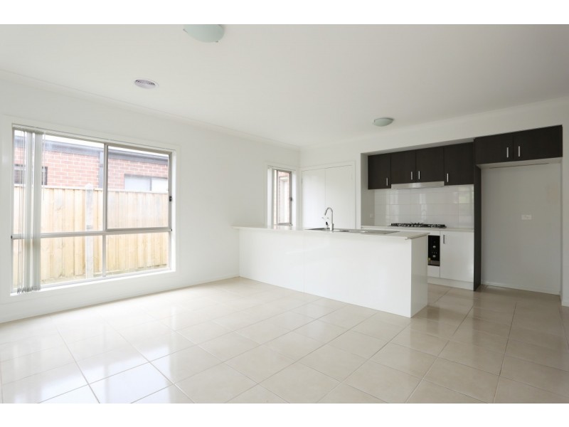 132 Evesham Drive, Point Cook VIC 3030