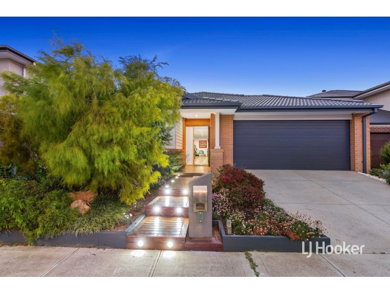 4 Forum Way, Point Cook VIC 3030