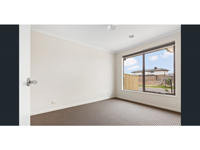 45 Astoria Drive, Point Cook VIC 3030