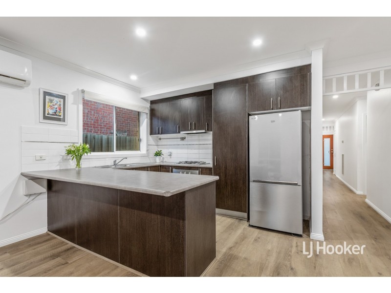 13 Whisper Boulevard, Point Cook VIC 3030