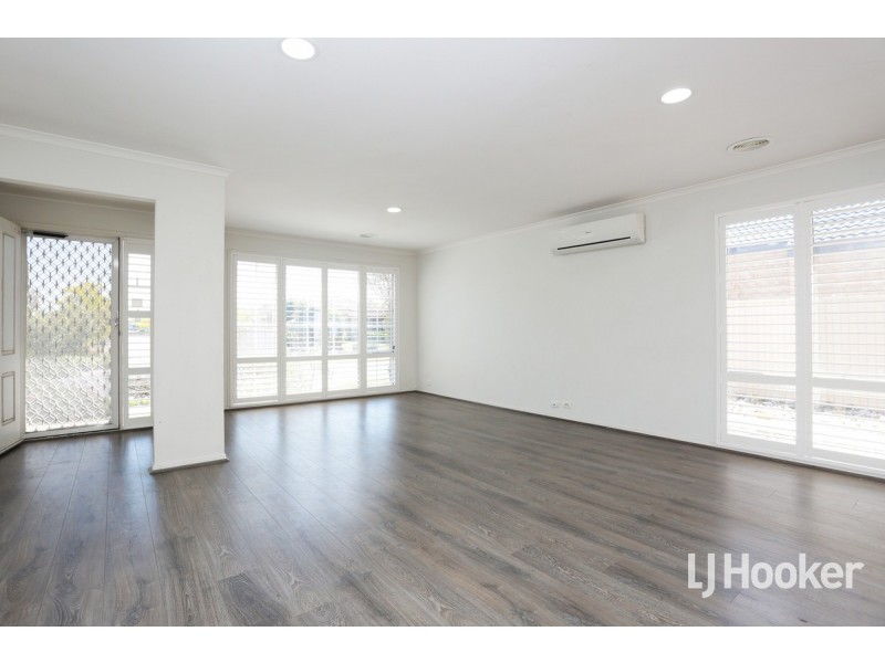 9 Kingsley Avenue, Point Cook VIC 3030