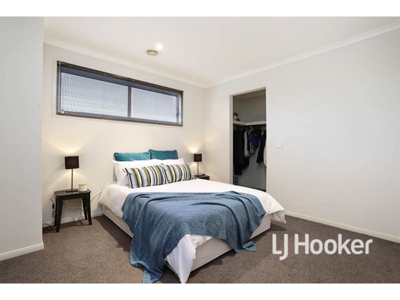5 La Spezia Court, Point Cook VIC 3030
