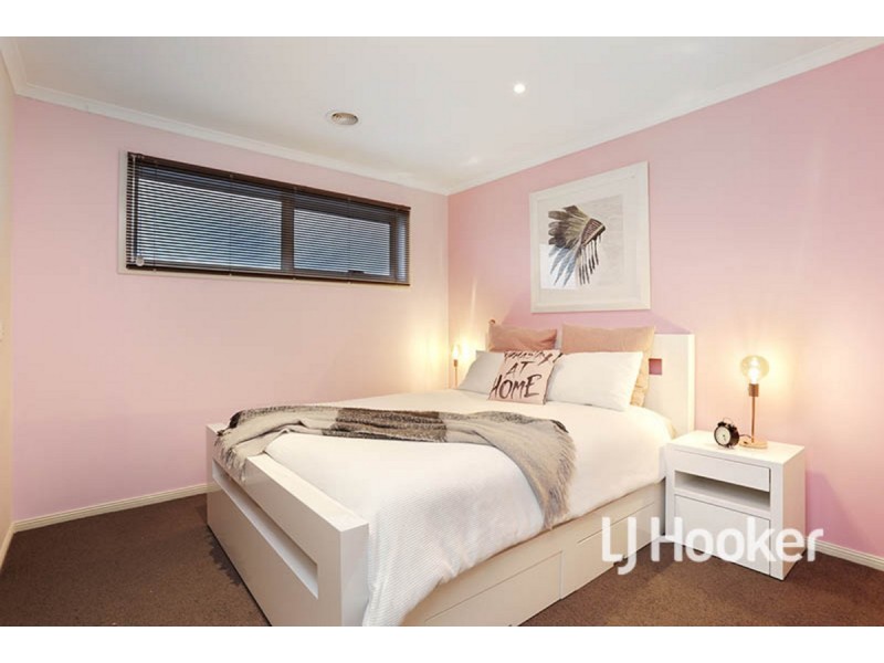 5 La Spezia Court, Point Cook VIC 3030