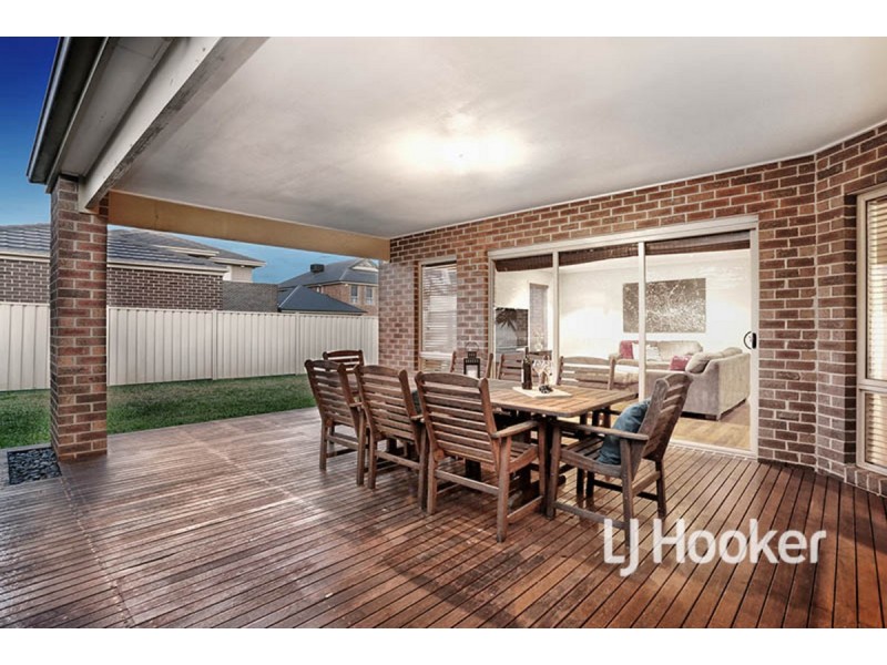5 La Spezia Court, Point Cook VIC 3030