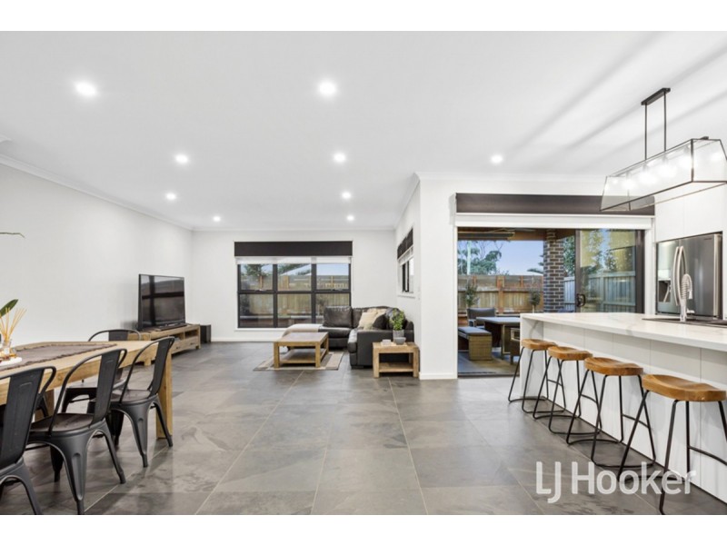 13 Jetty Road, Werribee South VIC 3030