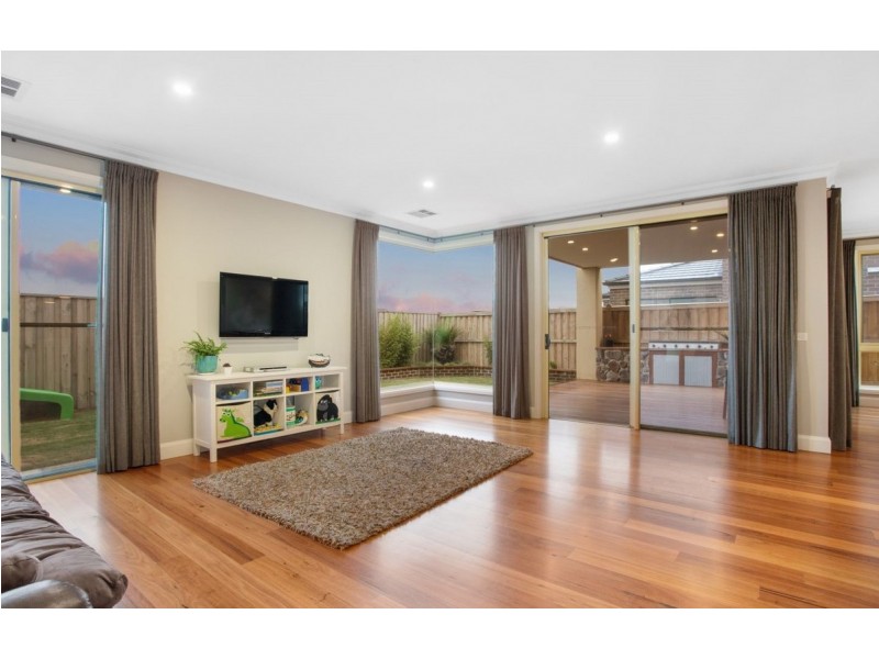 10 Masthead Way, Werribee South VIC 3030