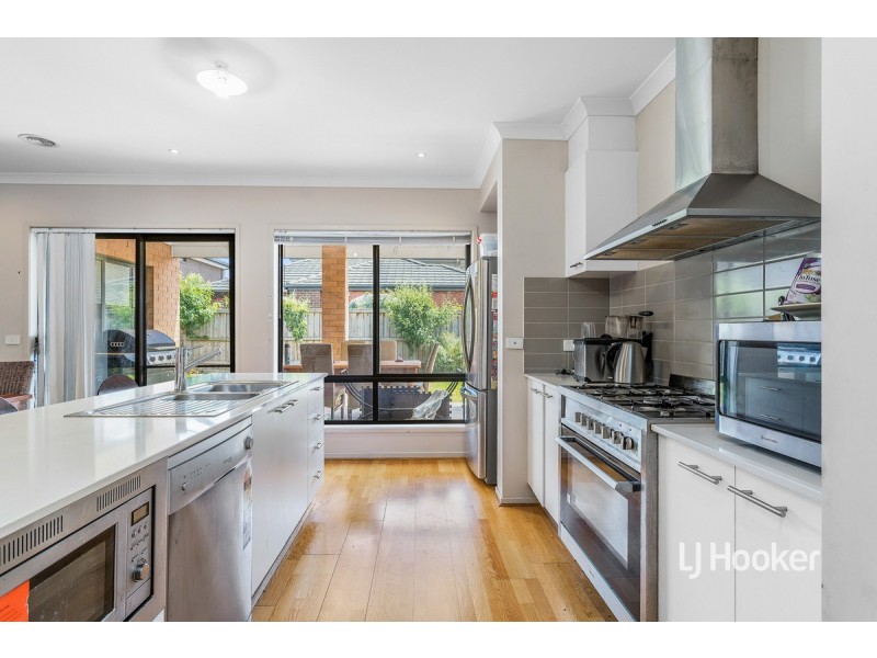 3 Spartan Way, Williams Landing VIC 3027