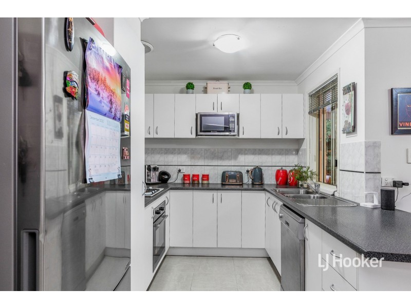 26 Willowgreen Way, Point Cook VIC 3030