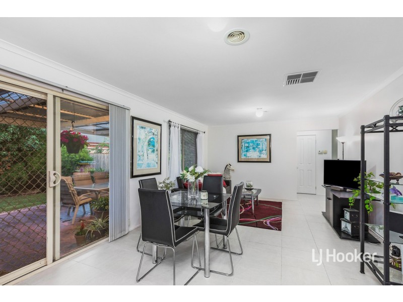 26 Willowgreen Way, Point Cook VIC 3030