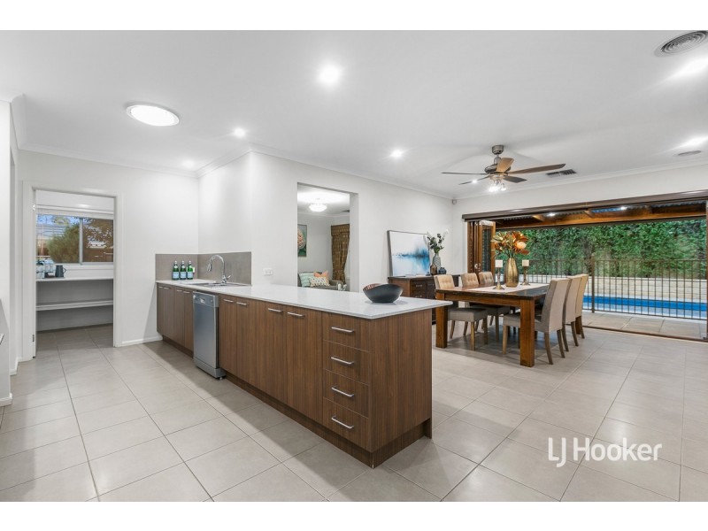 3 St Nicholas Court, Tarneit VIC 3029
