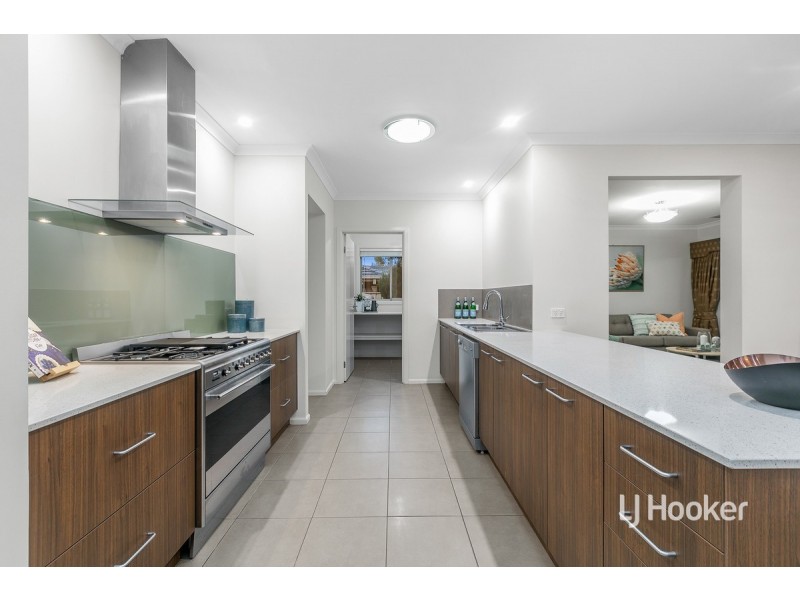 3 St Nicholas Court, Tarneit VIC 3029