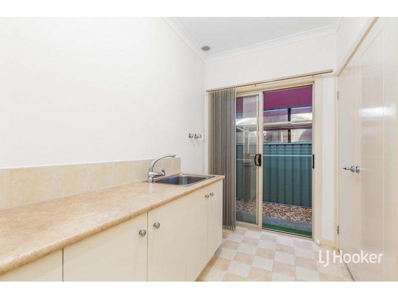 6 Sorrento Avenue, Point Cook VIC 3030