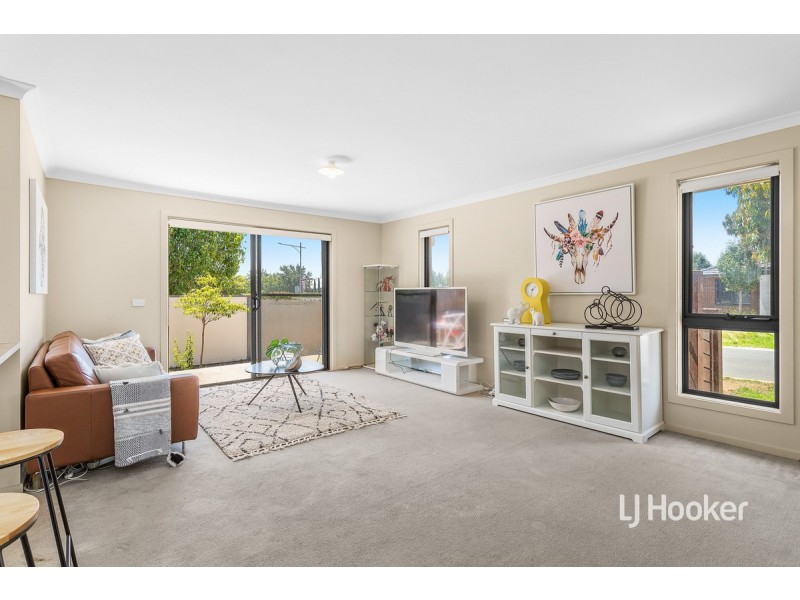 43 Chapel Street, Point Cook VIC 3030