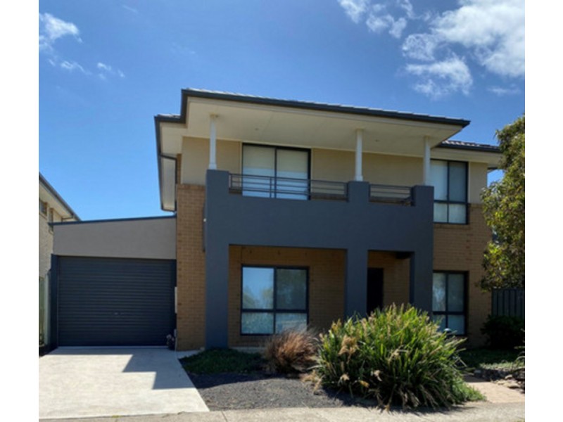 12 Parkwood Terrace, Point Cook VIC 3030