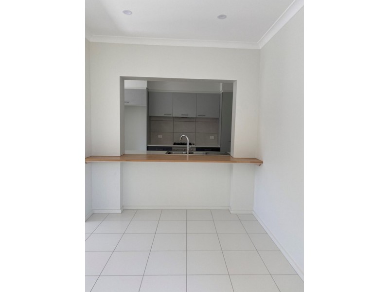 12 Parkwood Terrace, Point Cook VIC 3030