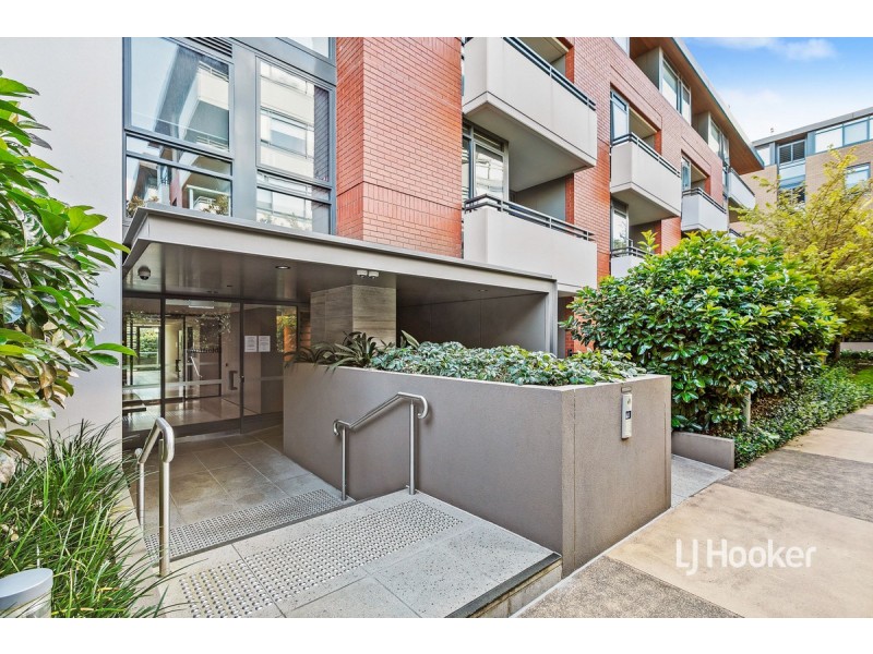104/56 Kambrook Road, Caulfield North VIC 3161