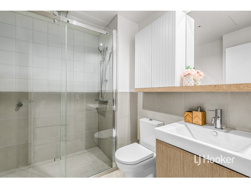 104/56 Kambrook Road, Caulfield North VIC 3161